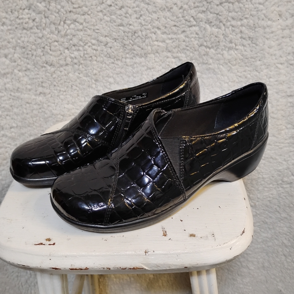 Clarks Bendables Women's Slip Ons- 7.5W